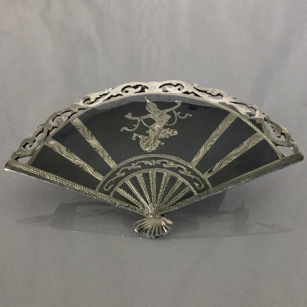 Vintage Handcrafted Siam Sterling Silver Brooch - Picture 2 of 12